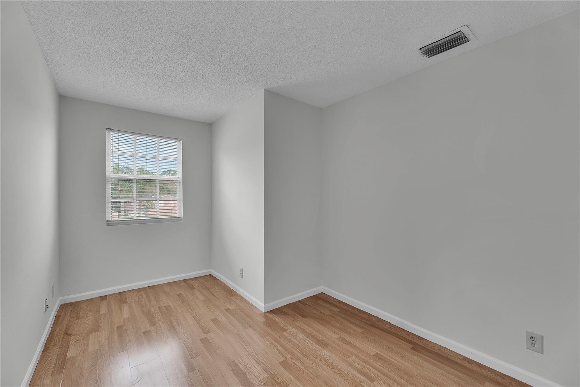 13988 Morning Glory Dr