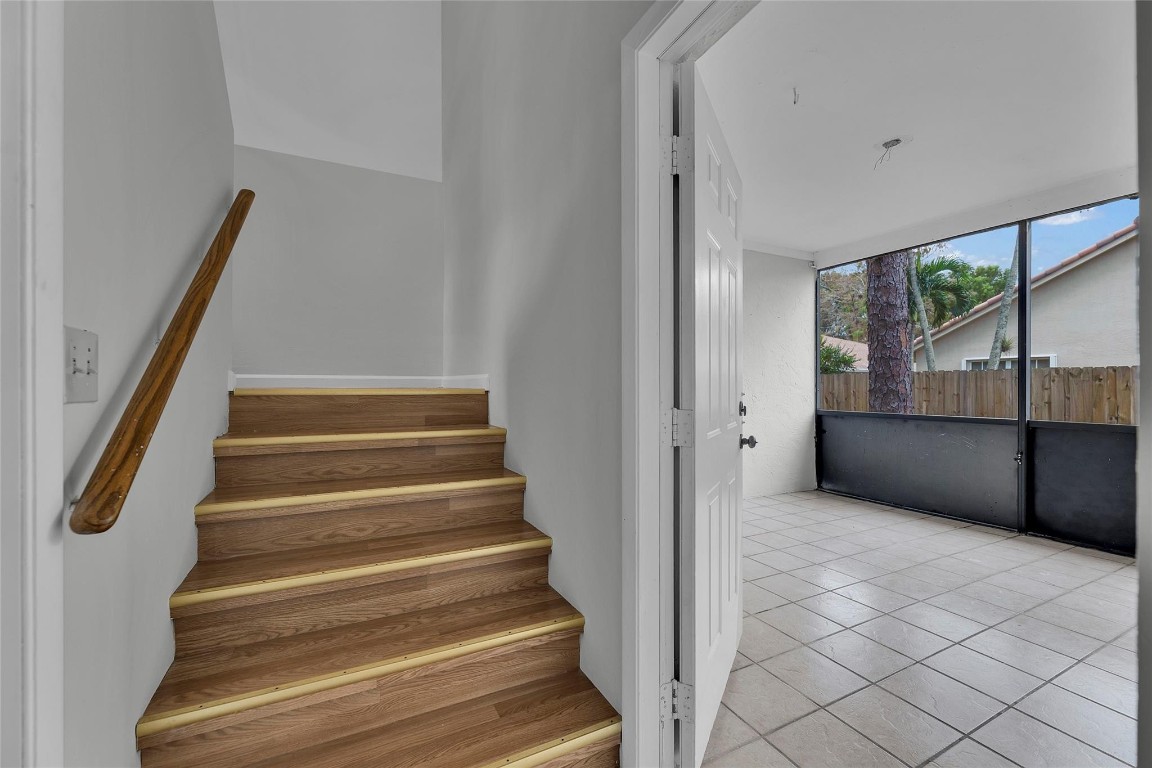 13988 Morning Glory Dr