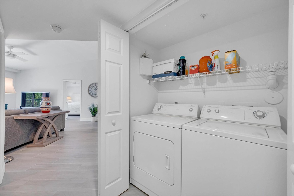 2119 SE 10th Ave 907