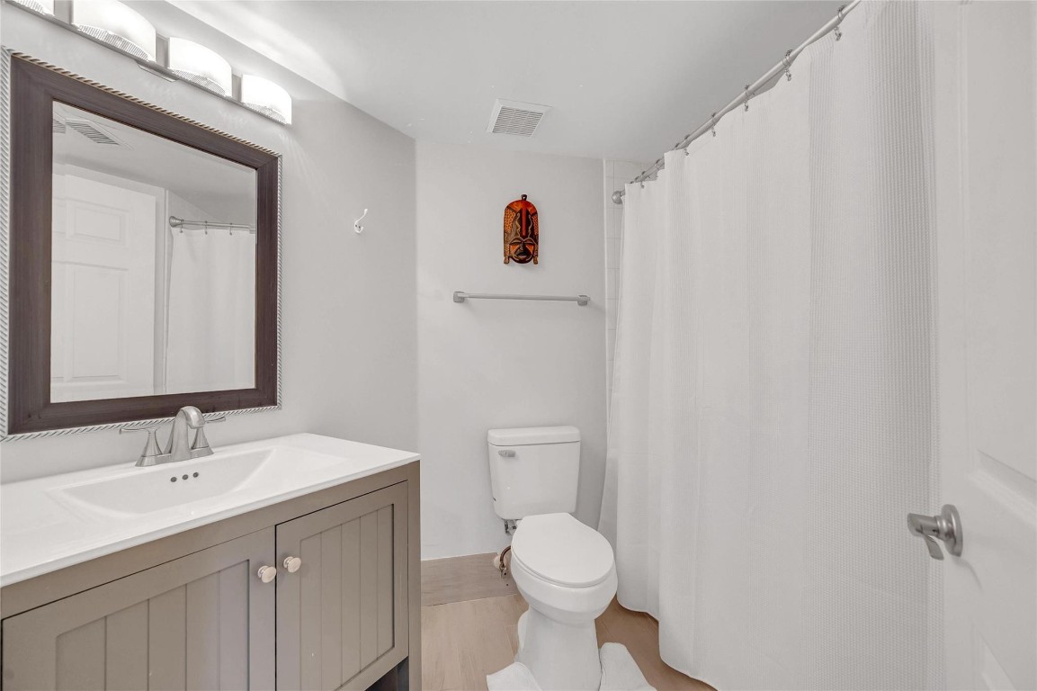 2119 SE 10th Ave 907