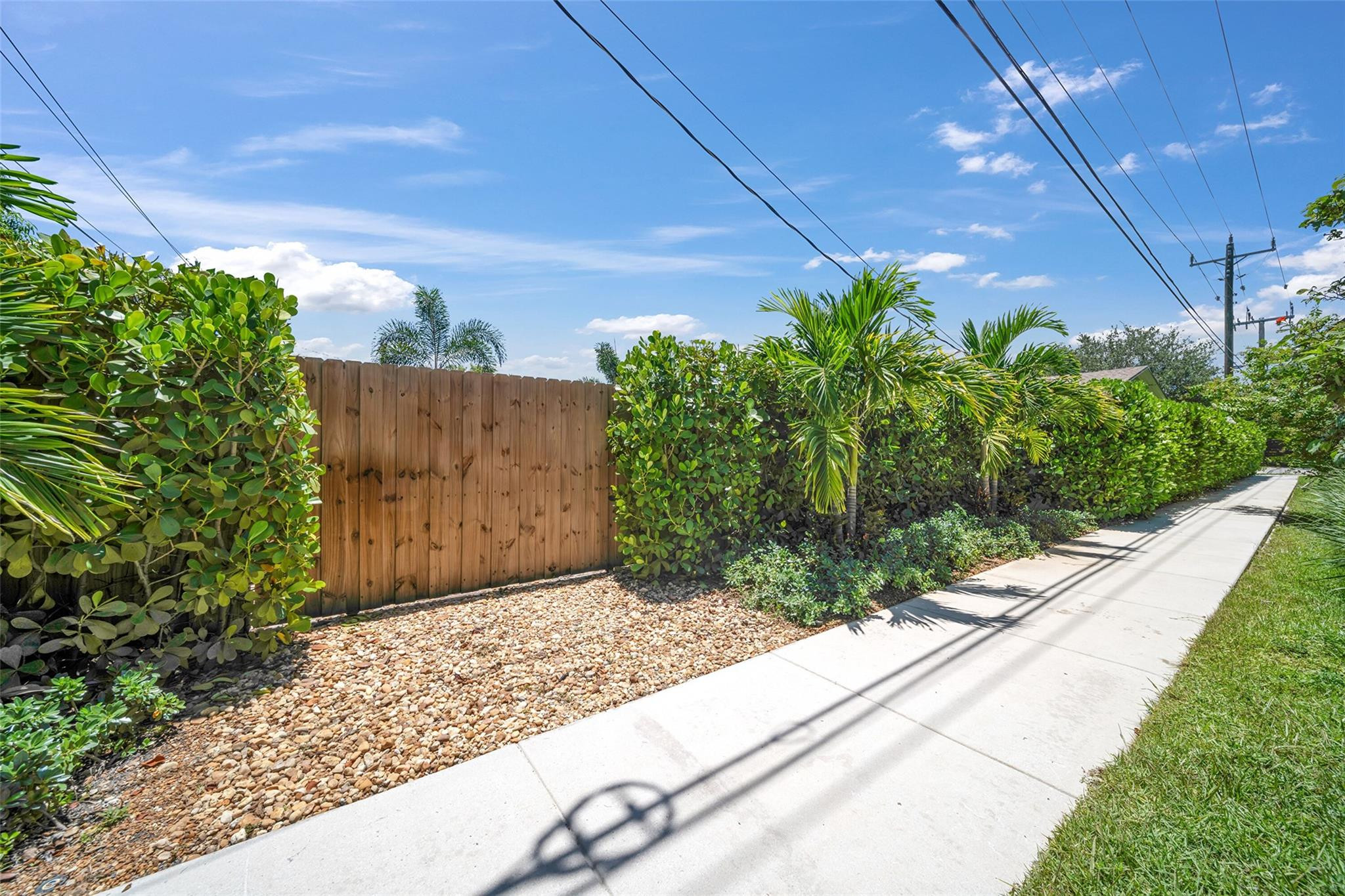 1344 NW 4th Ave