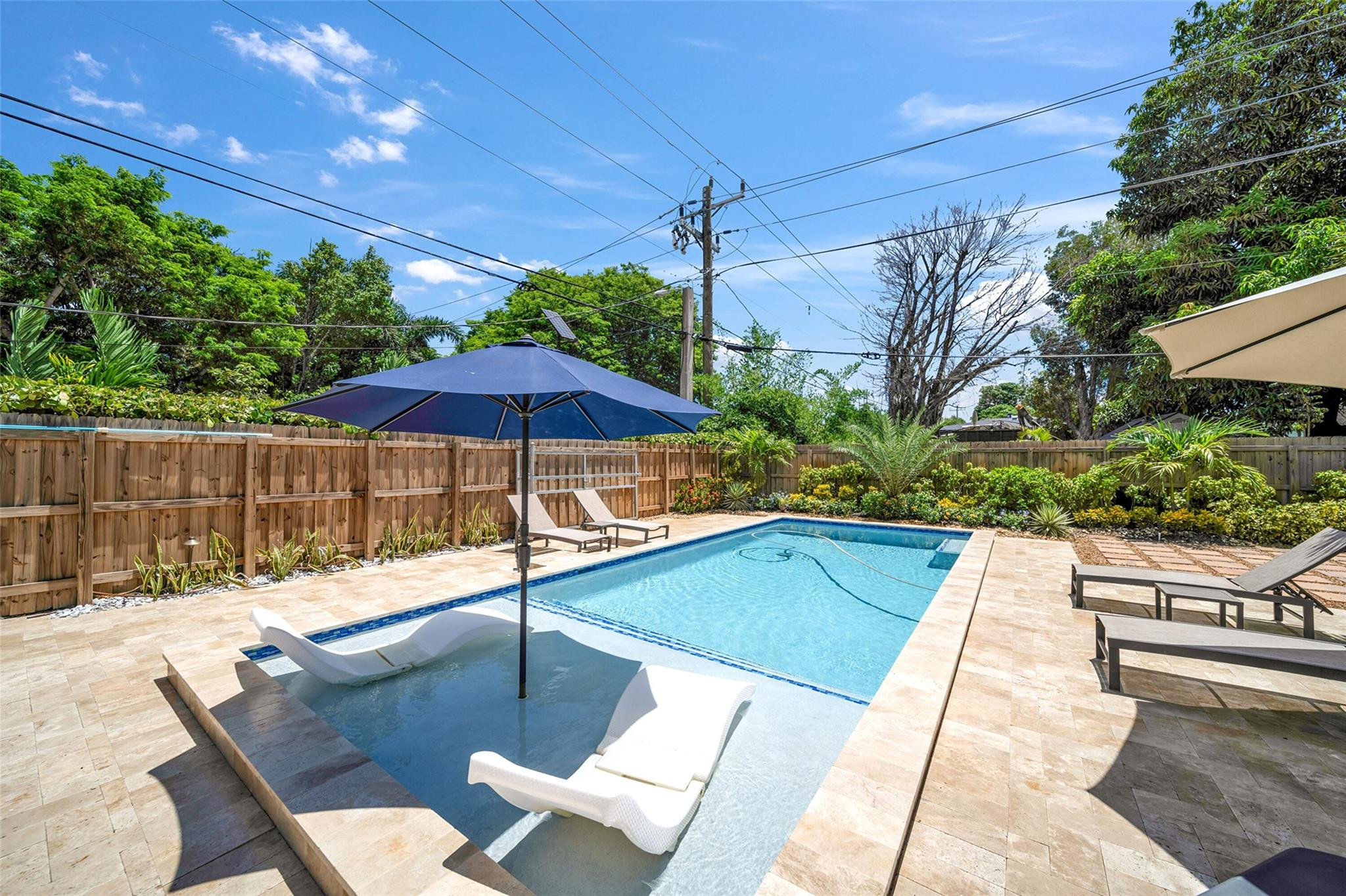 1344 NW 4th Ave