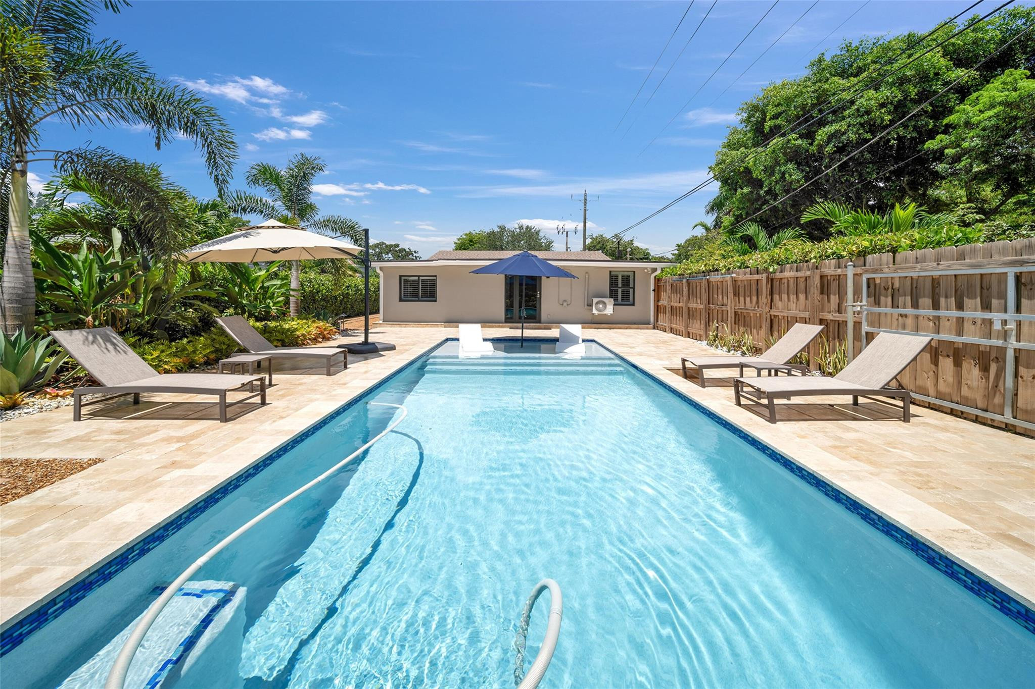 1344 NW 4th Ave