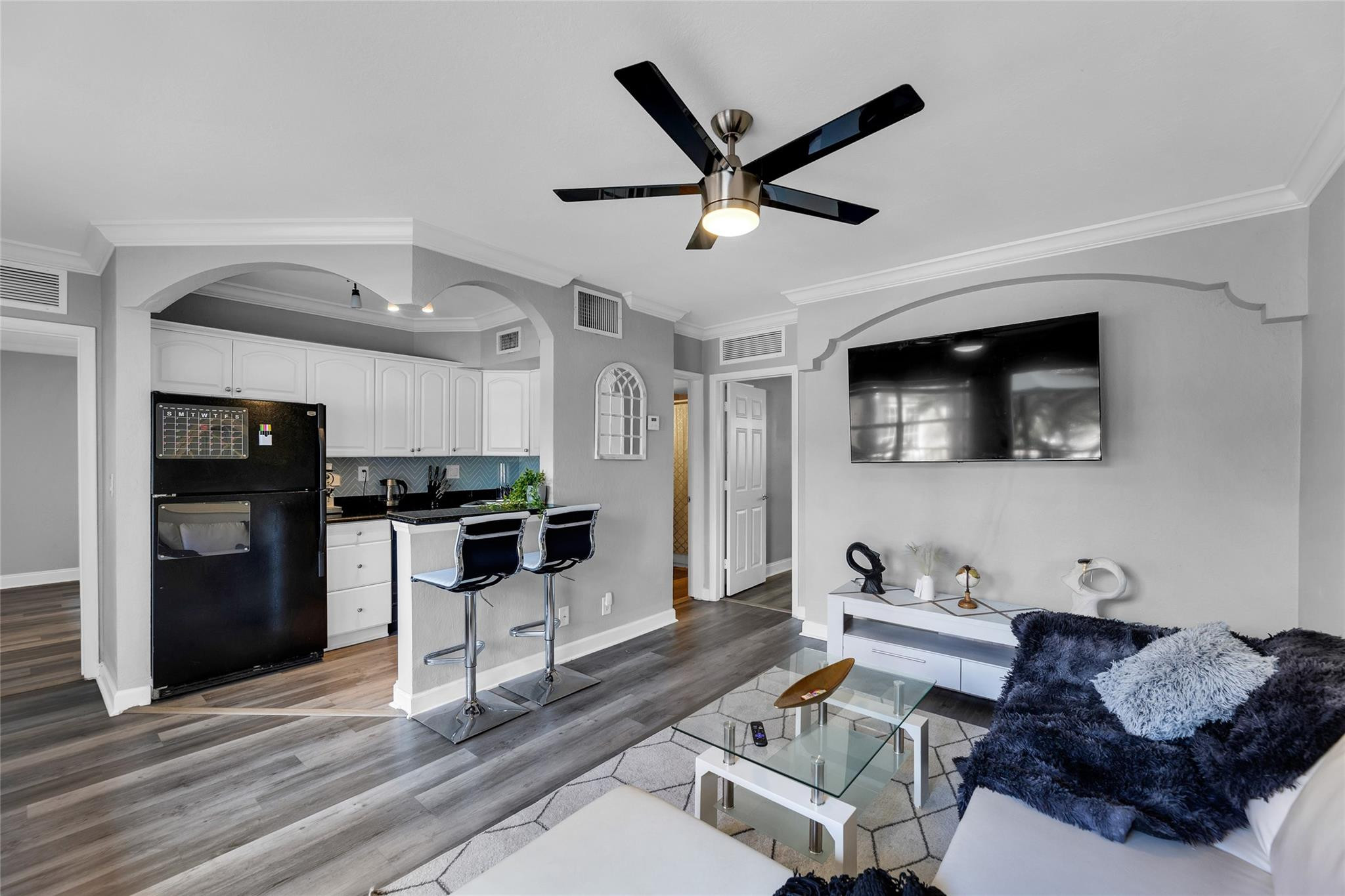 744 NE 14th Ave 3