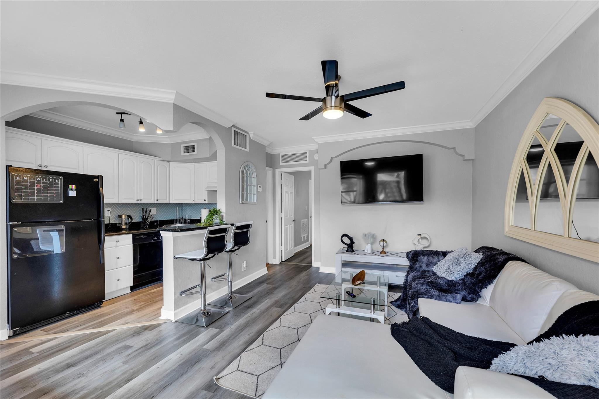 744 NE 14th Ave 3