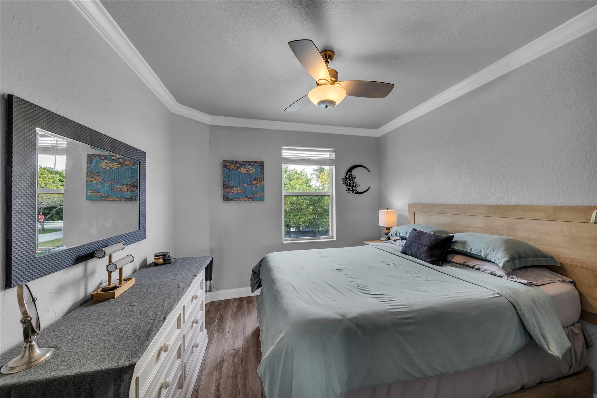 401 NE 16th Ave 4