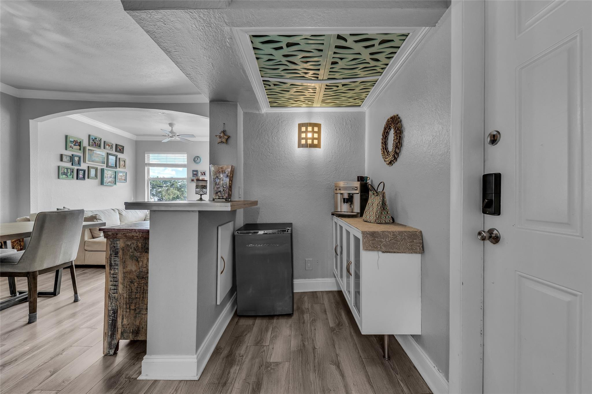 401 NE 16th Ave 4