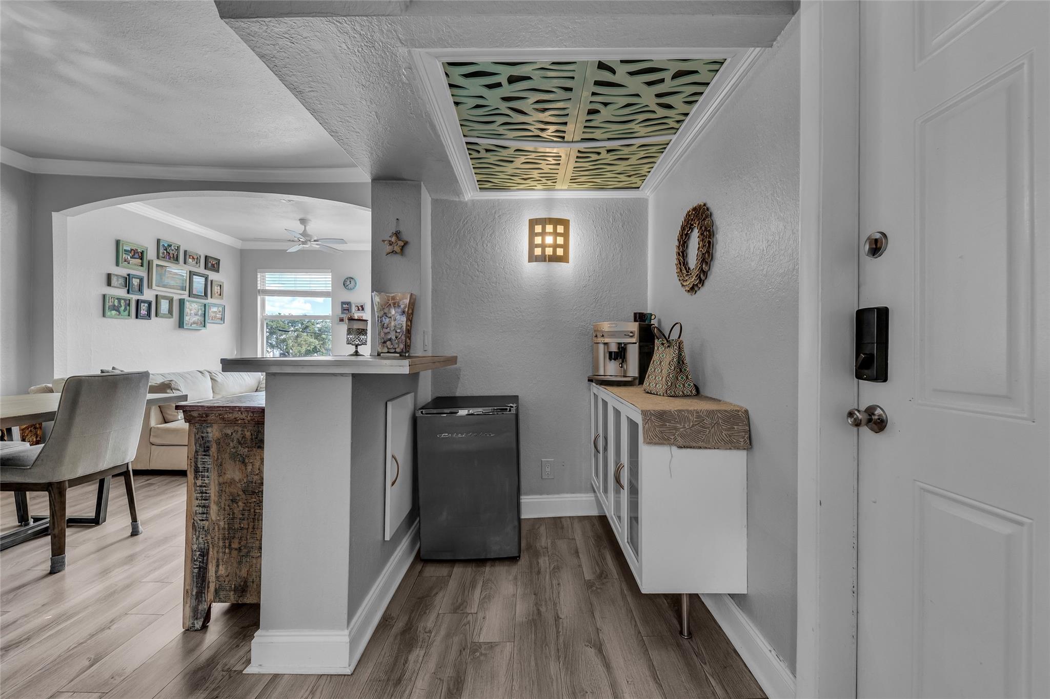 401 NE 16th Ave 4