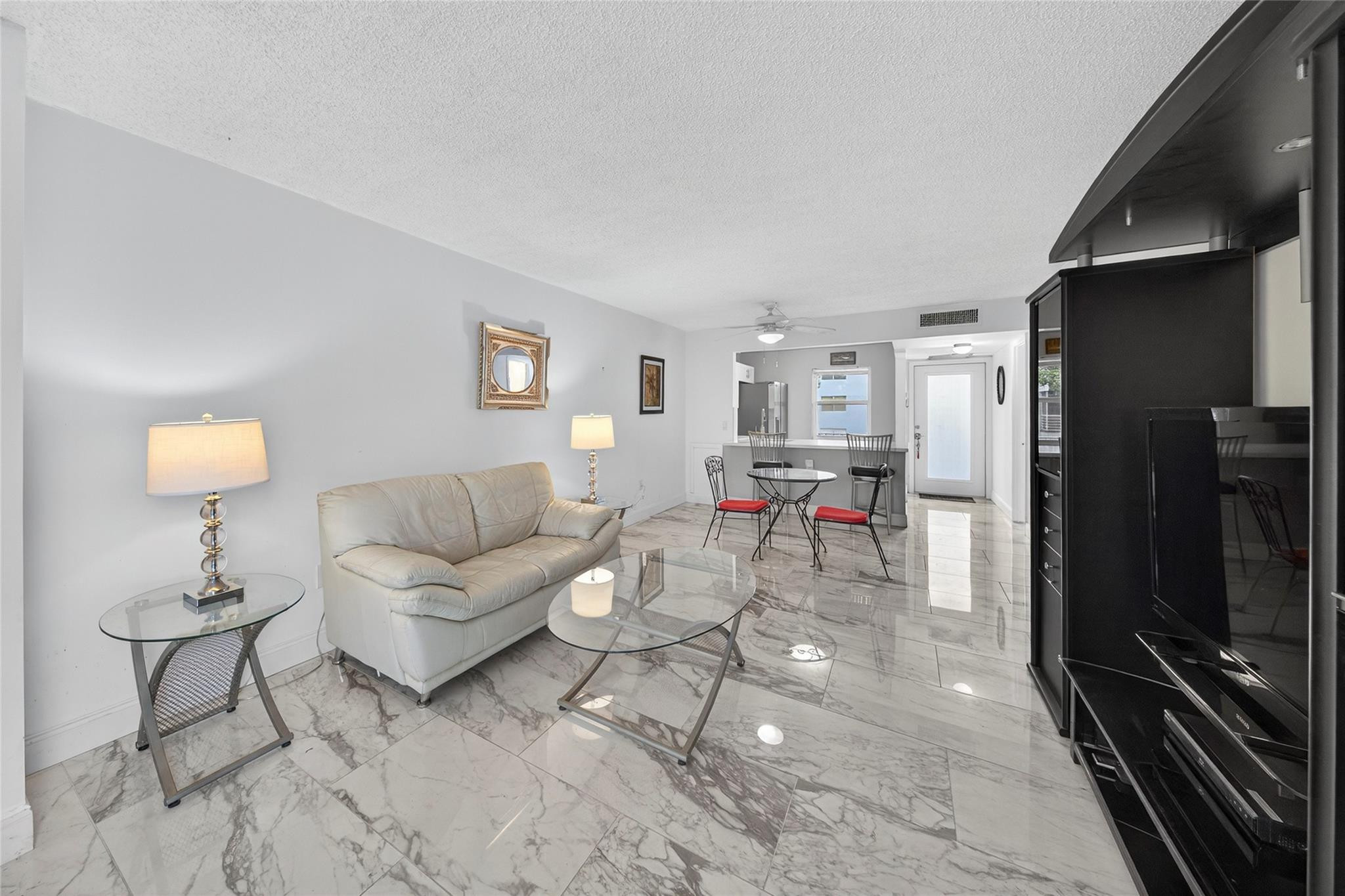 9351 Lime Bay Blvd 212