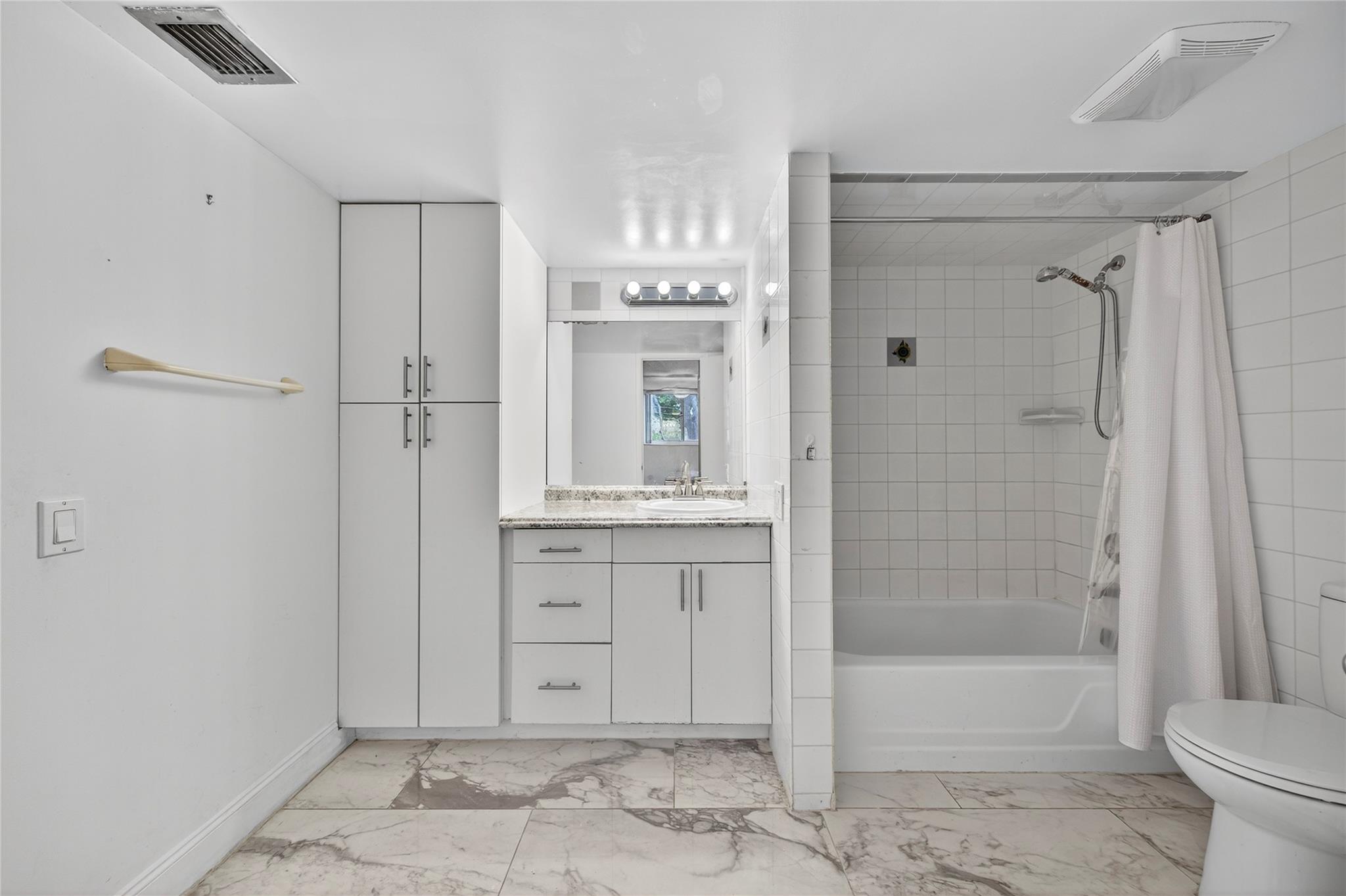 9351 Lime Bay Blvd 212