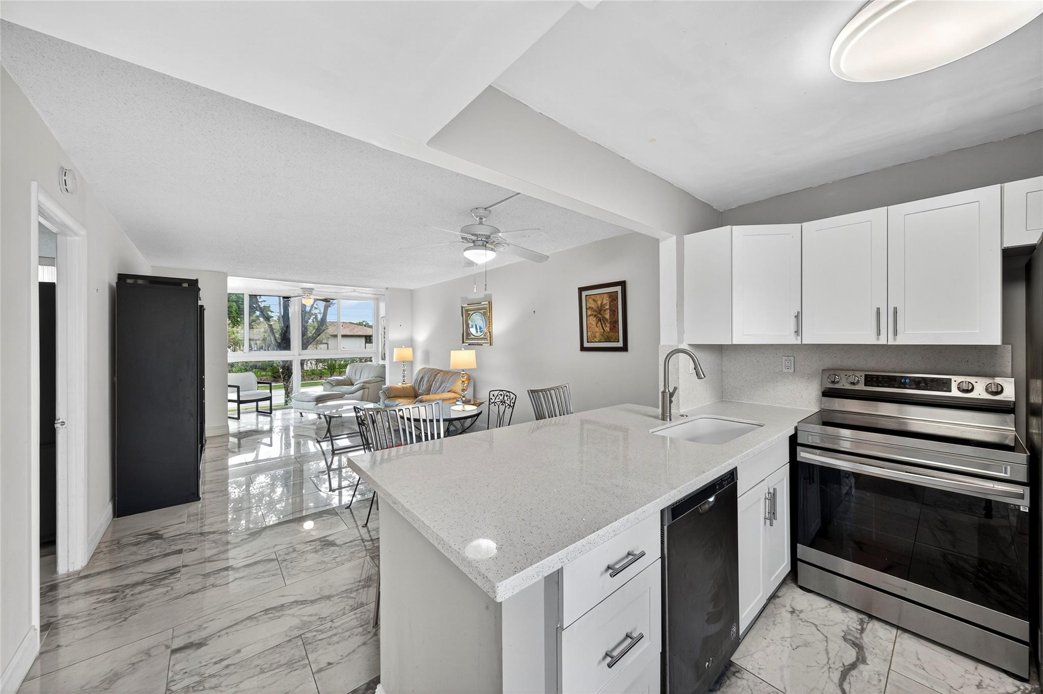 9351 Lime Bay Blvd 212