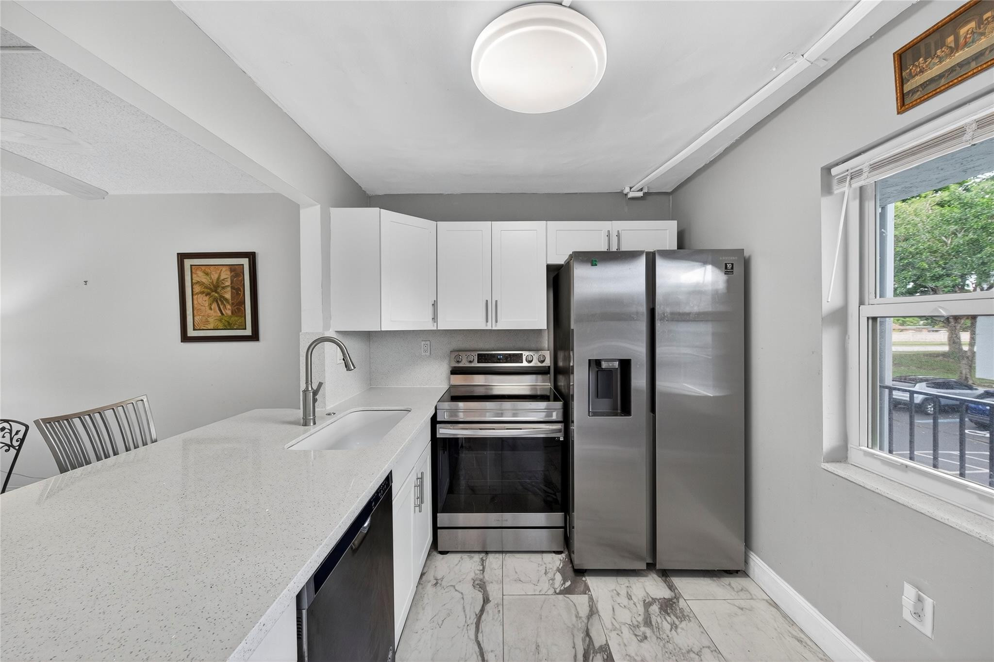 9351 Lime Bay Blvd 212