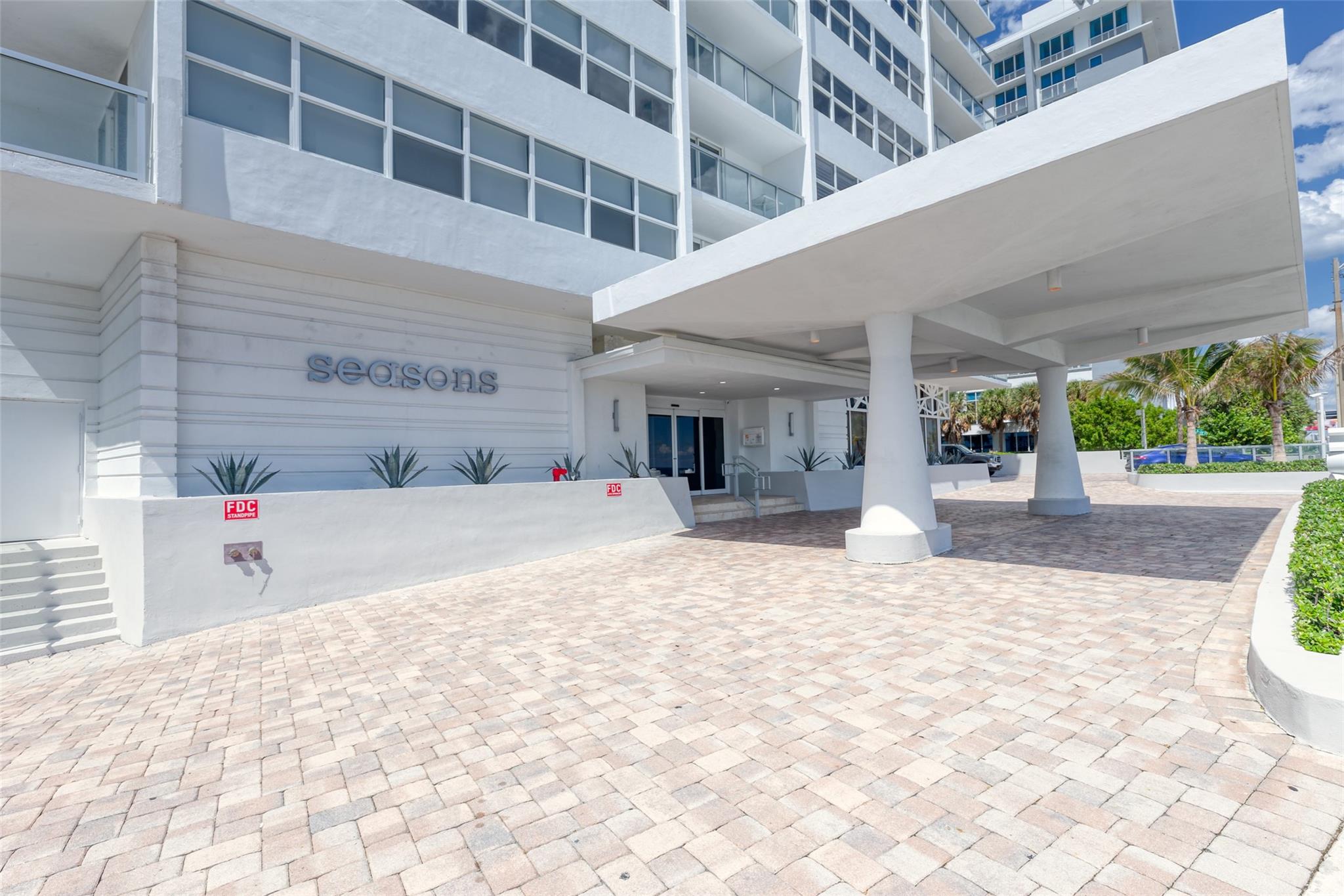 209 N Fort Lauderdale Beach Blvd 8D