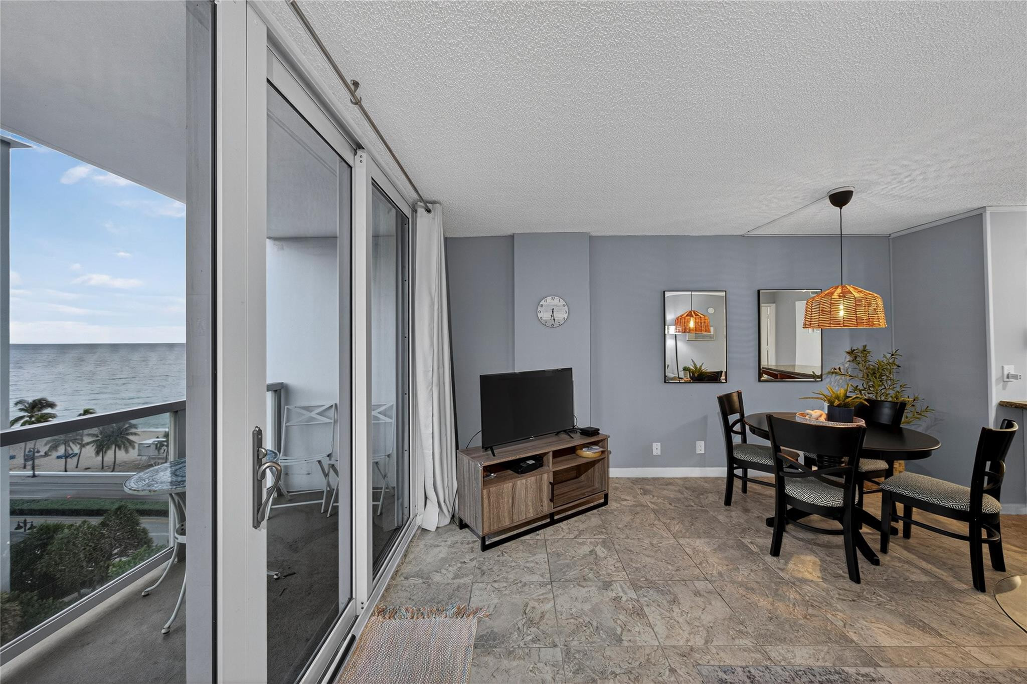 209 N Fort Lauderdale Beach Blvd 8D