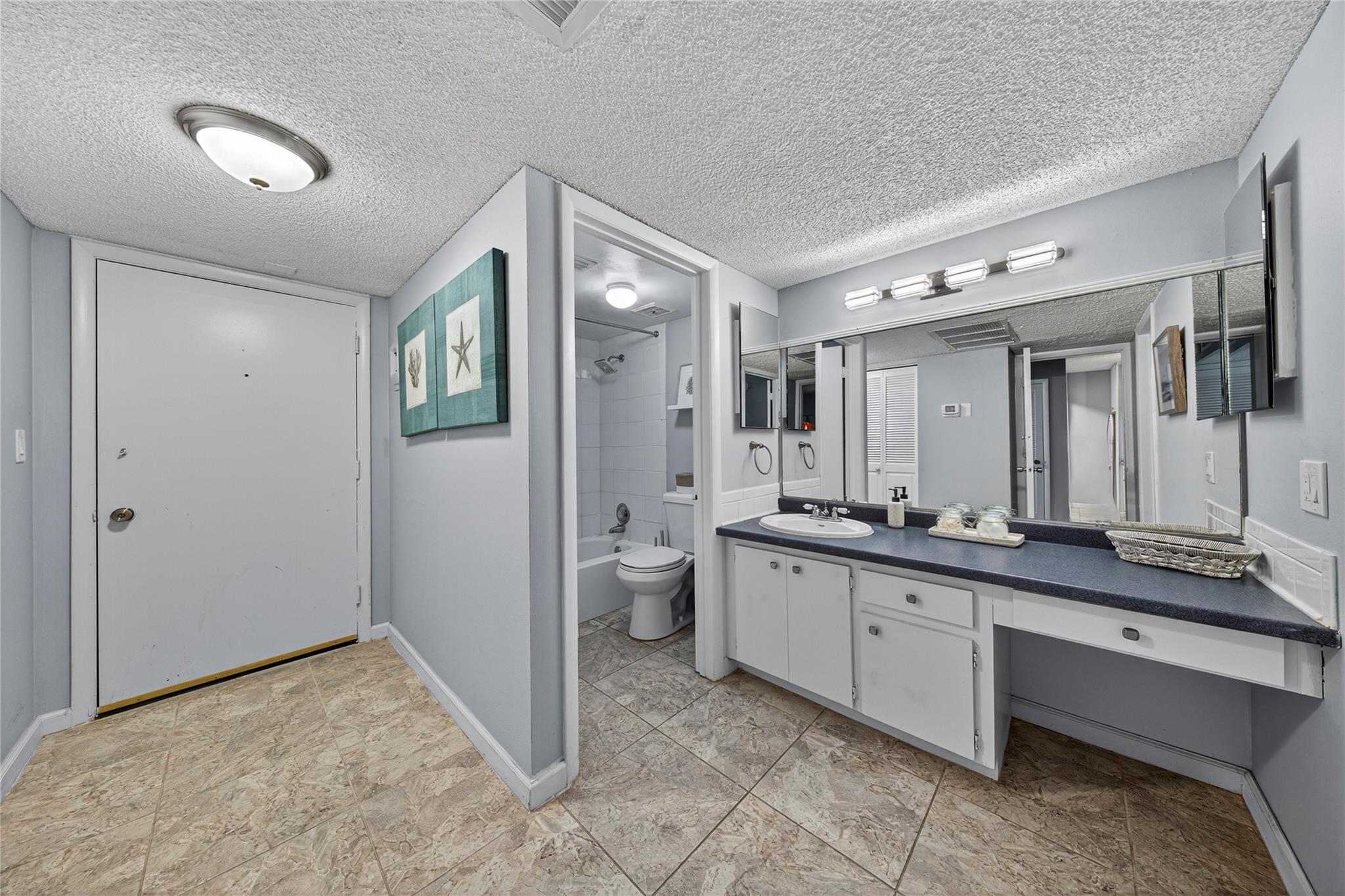 209 N Fort Lauderdale Beach Blvd 8D