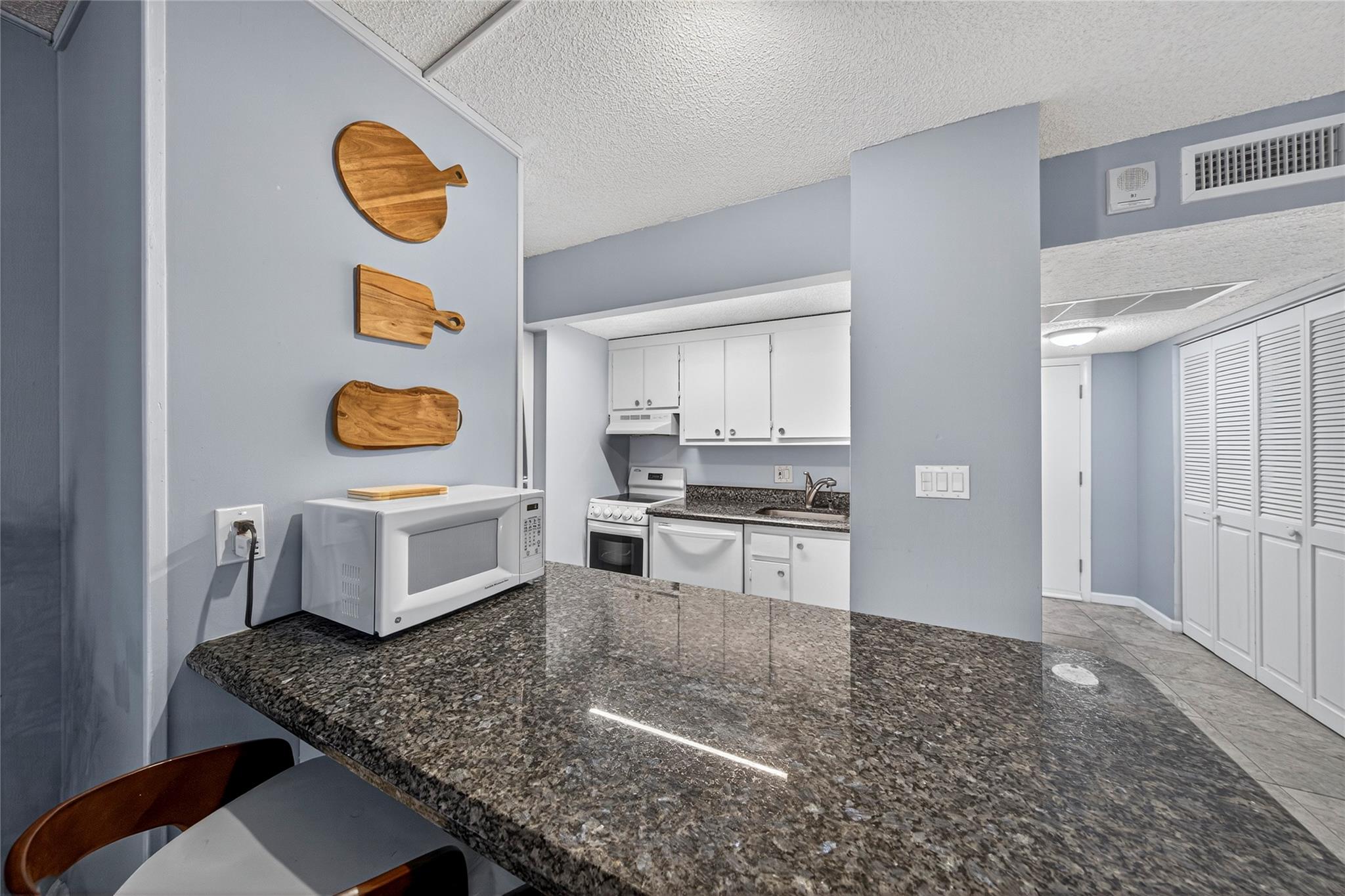 209 N Fort Lauderdale Beach Blvd 8D