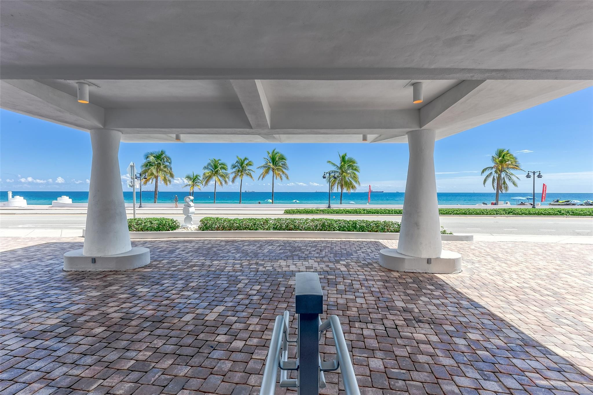 209 N Fort Lauderdale Beach Blvd 8D