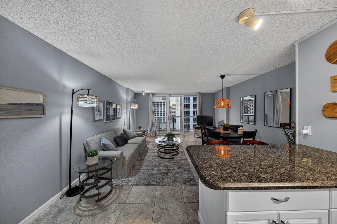 209 N Fort Lauderdale Beach Blvd 8D