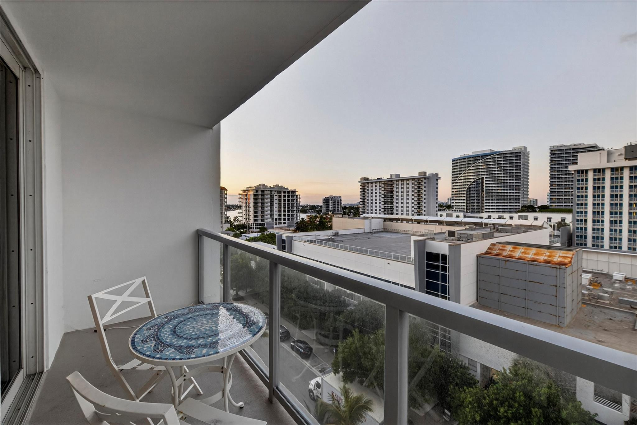 209 N Fort Lauderdale Beach Blvd 8D