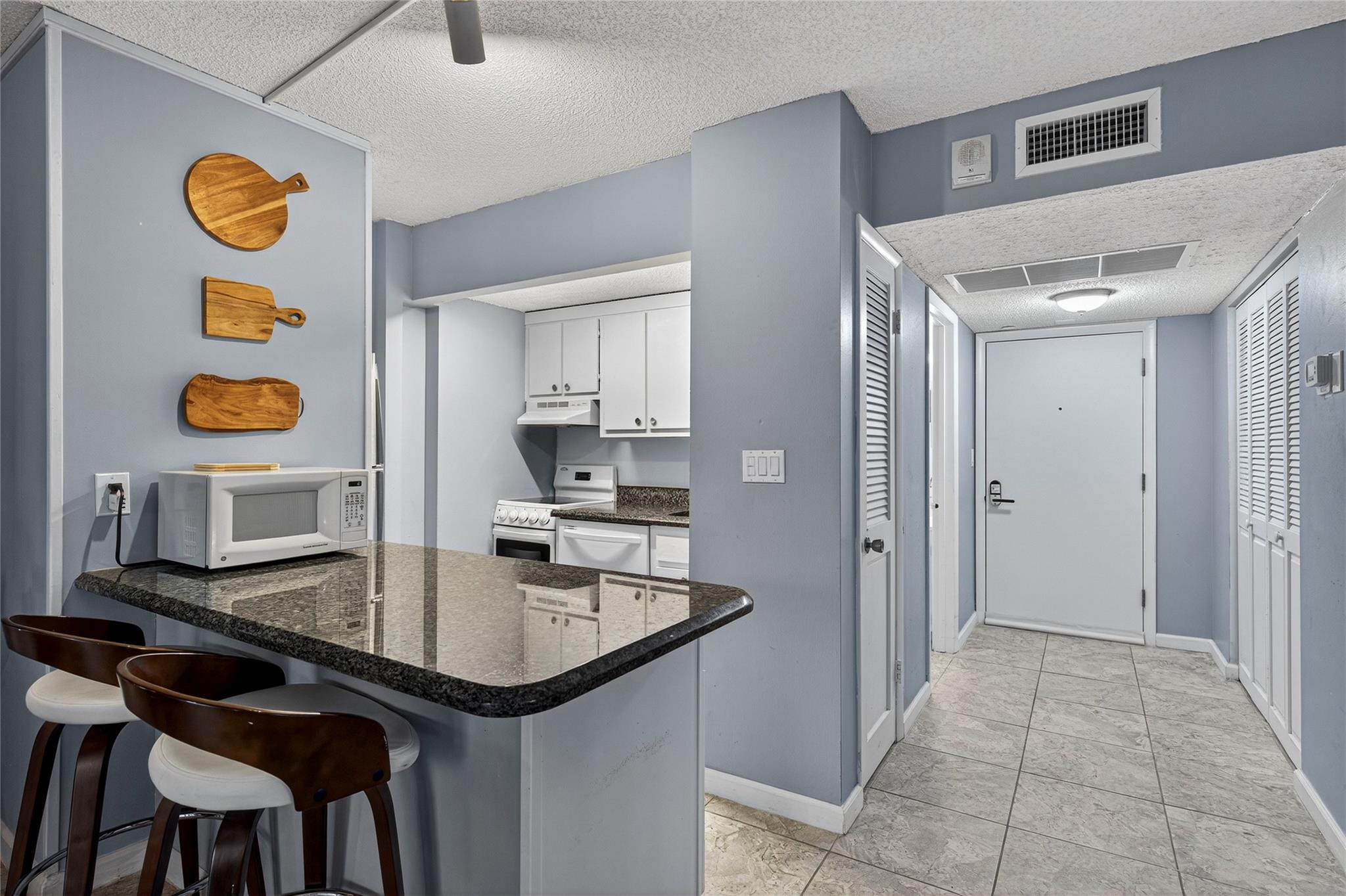 209 N Fort Lauderdale Beach Blvd 8D