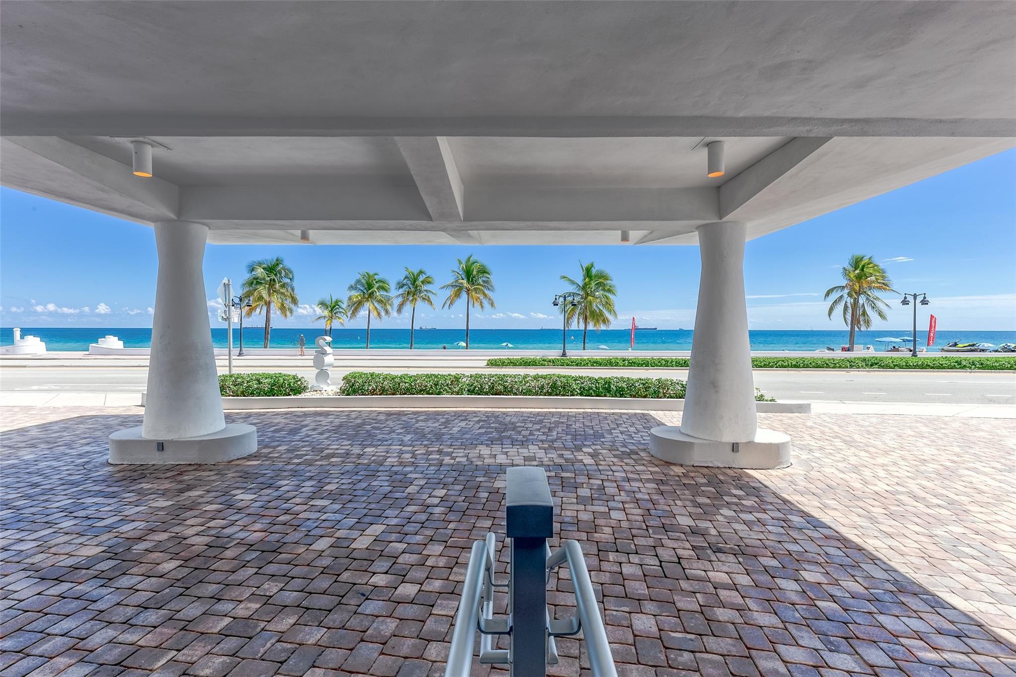 209 N Fort Lauderdale Beach Blvd 8D