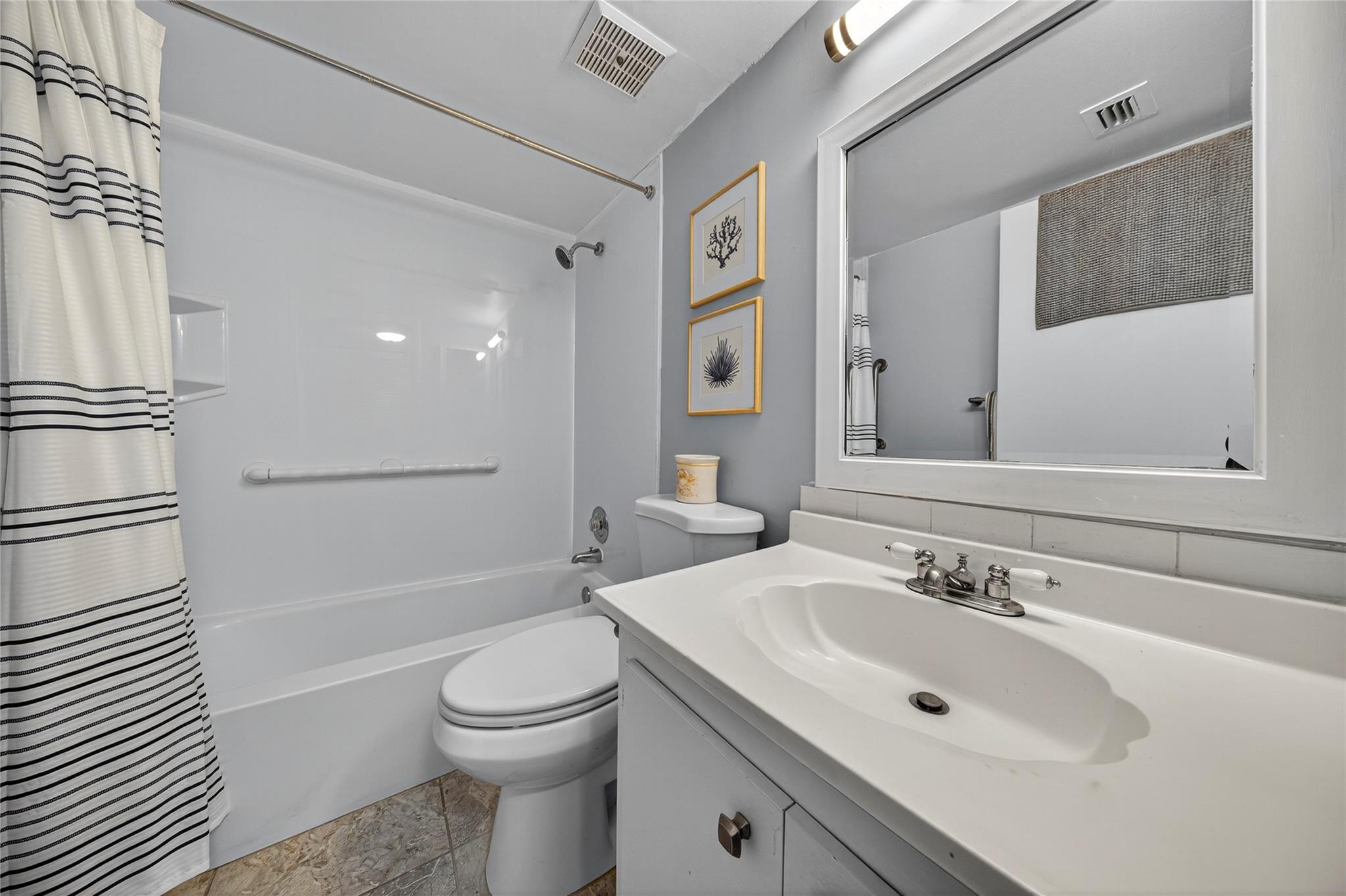 209 N Fort Lauderdale Beach Blvd 8D