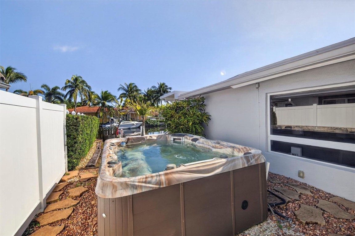 1400 SE 3rd Avenue, Pompano Beach