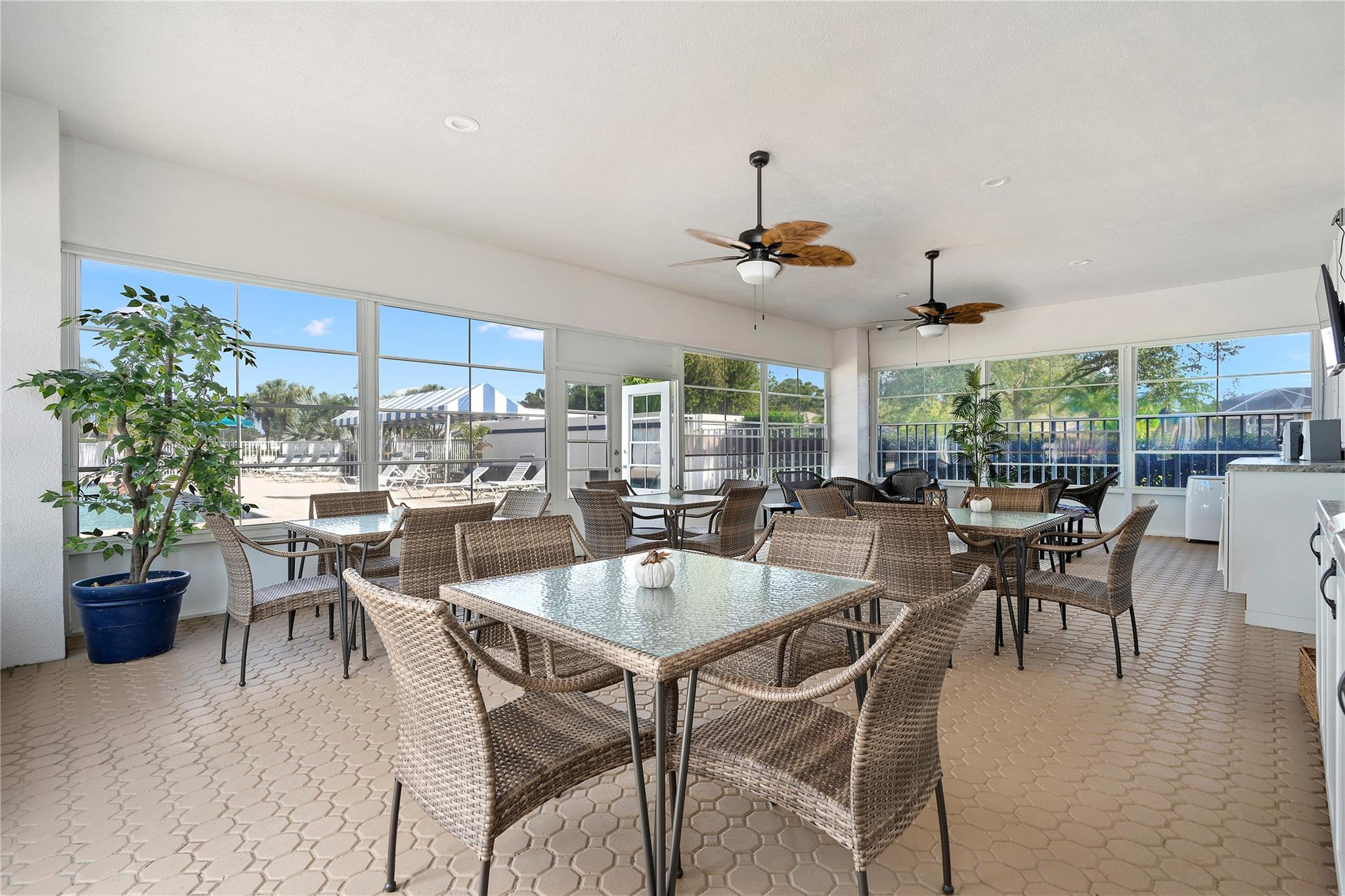 1202 NW Sun Terrace Circle D, Port St. Lucie Unit: D