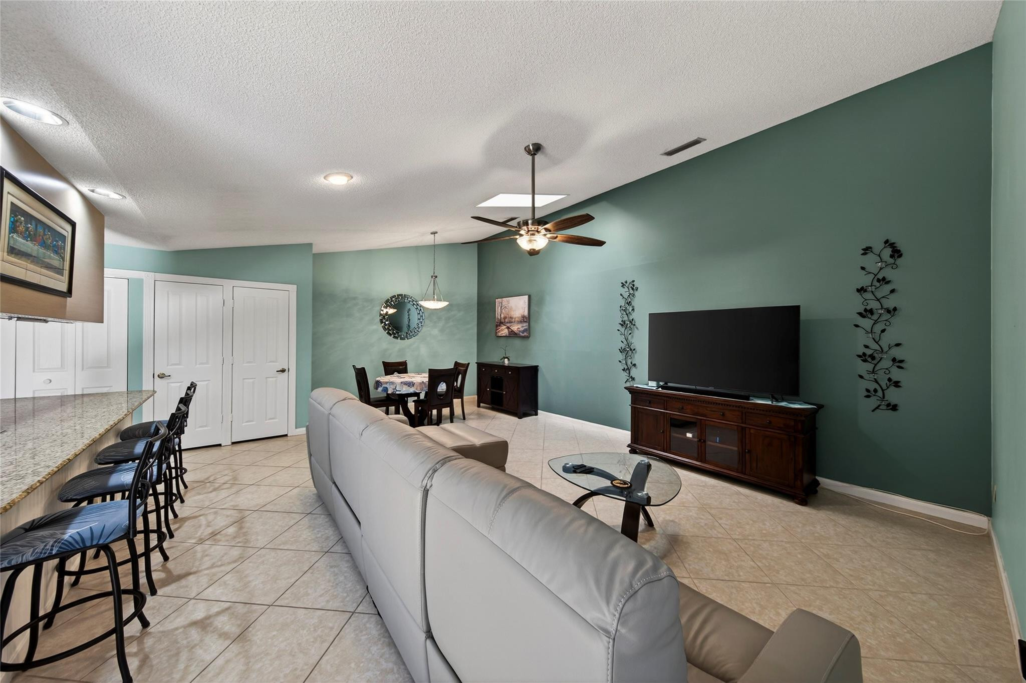 1202 NW Sun Terrace Circle D, Port St. Lucie Unit: D