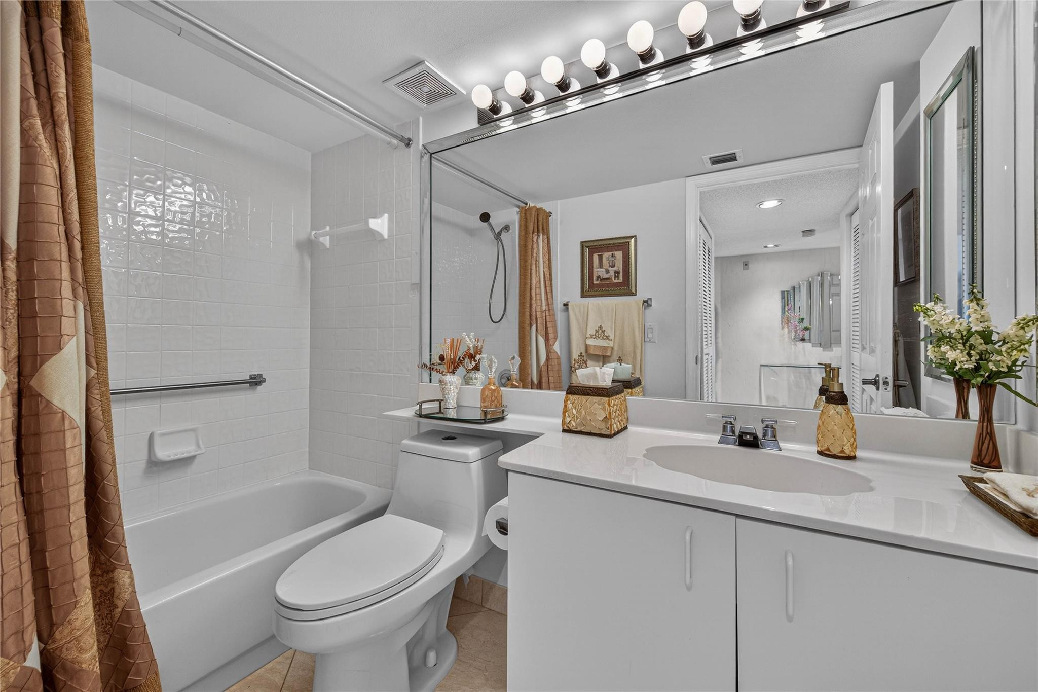 7872 Trent Drive 305