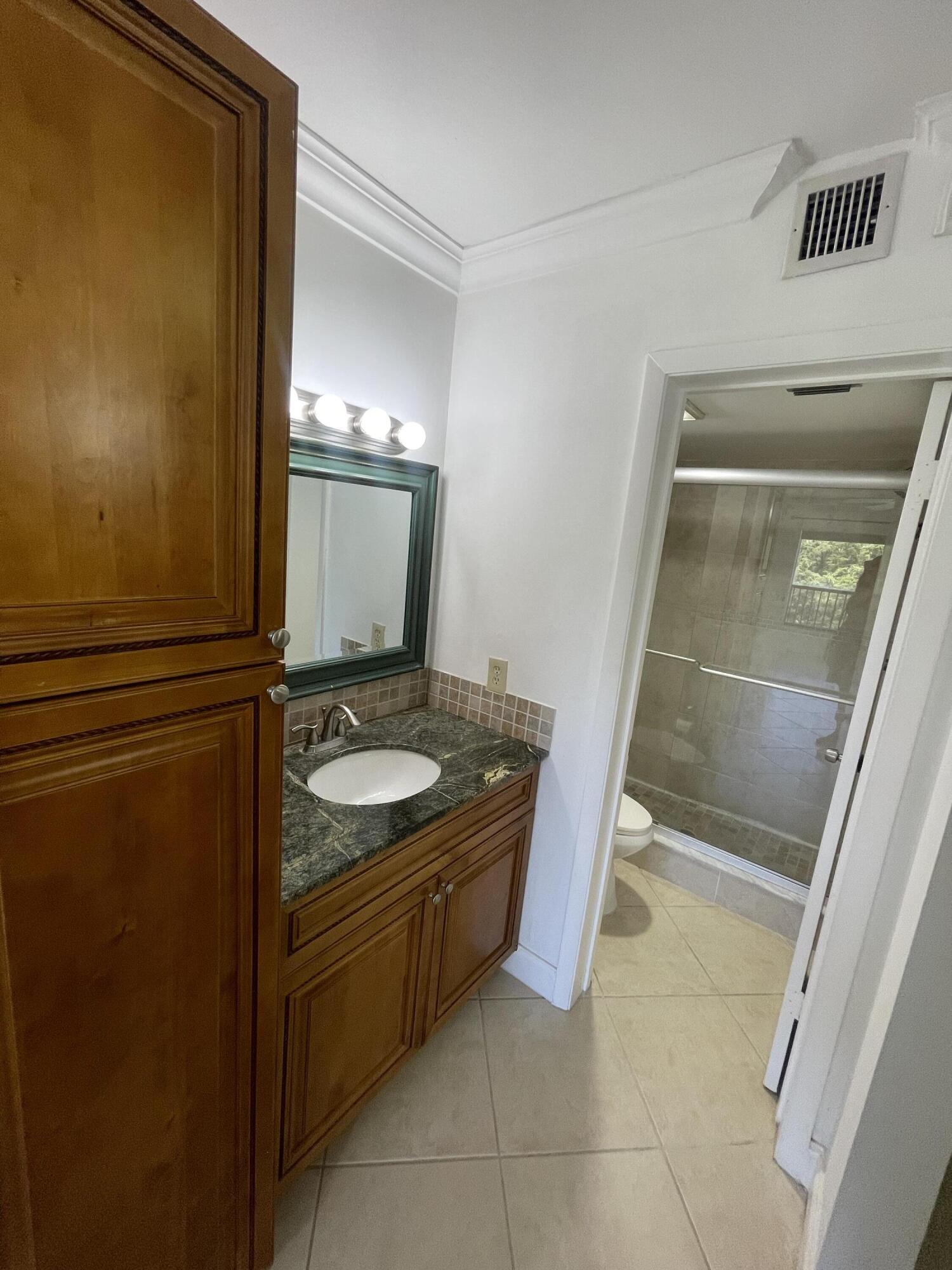 2900 NW 42nd Avenue A508