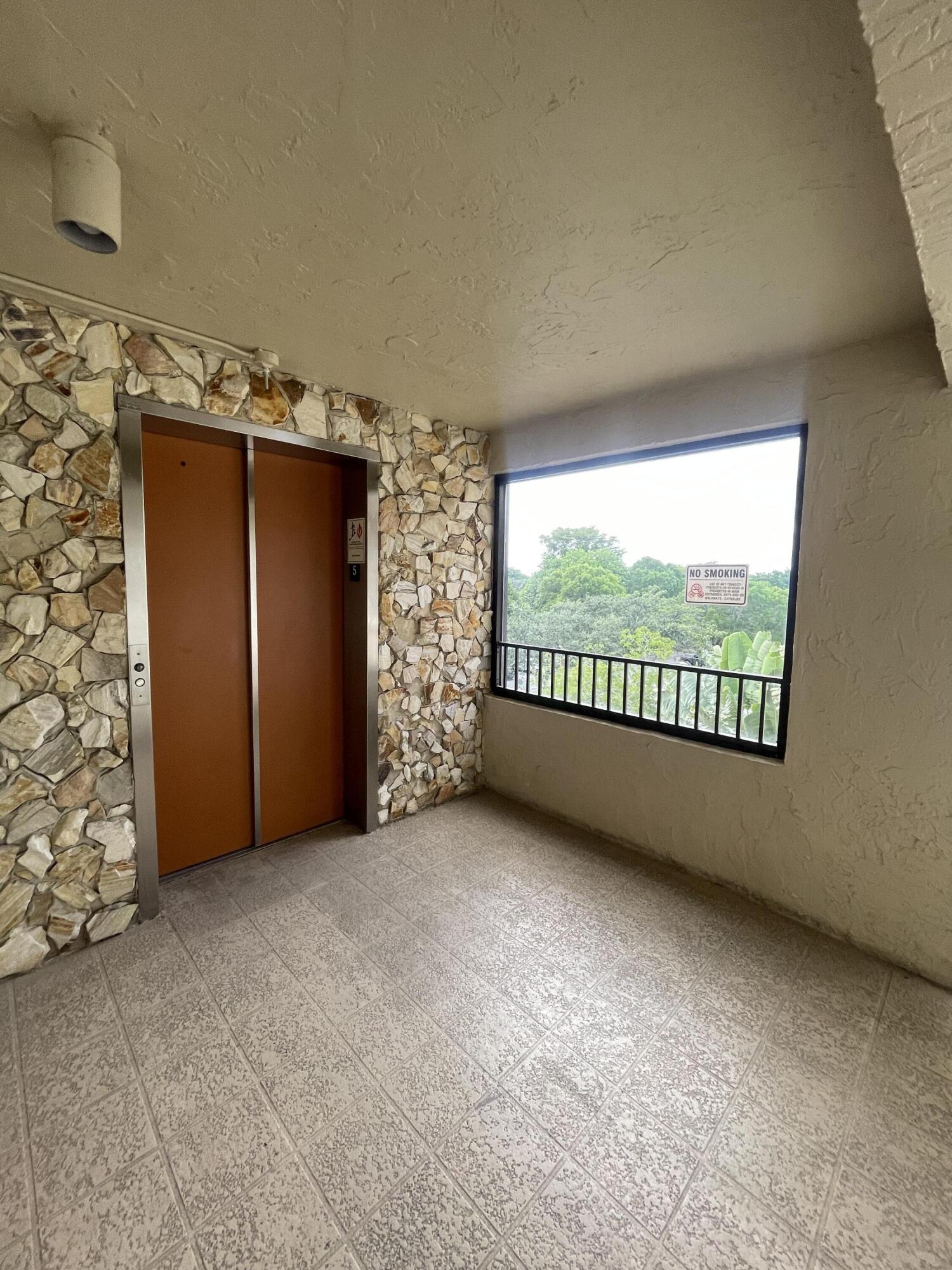 2900 NW 42nd Avenue A508