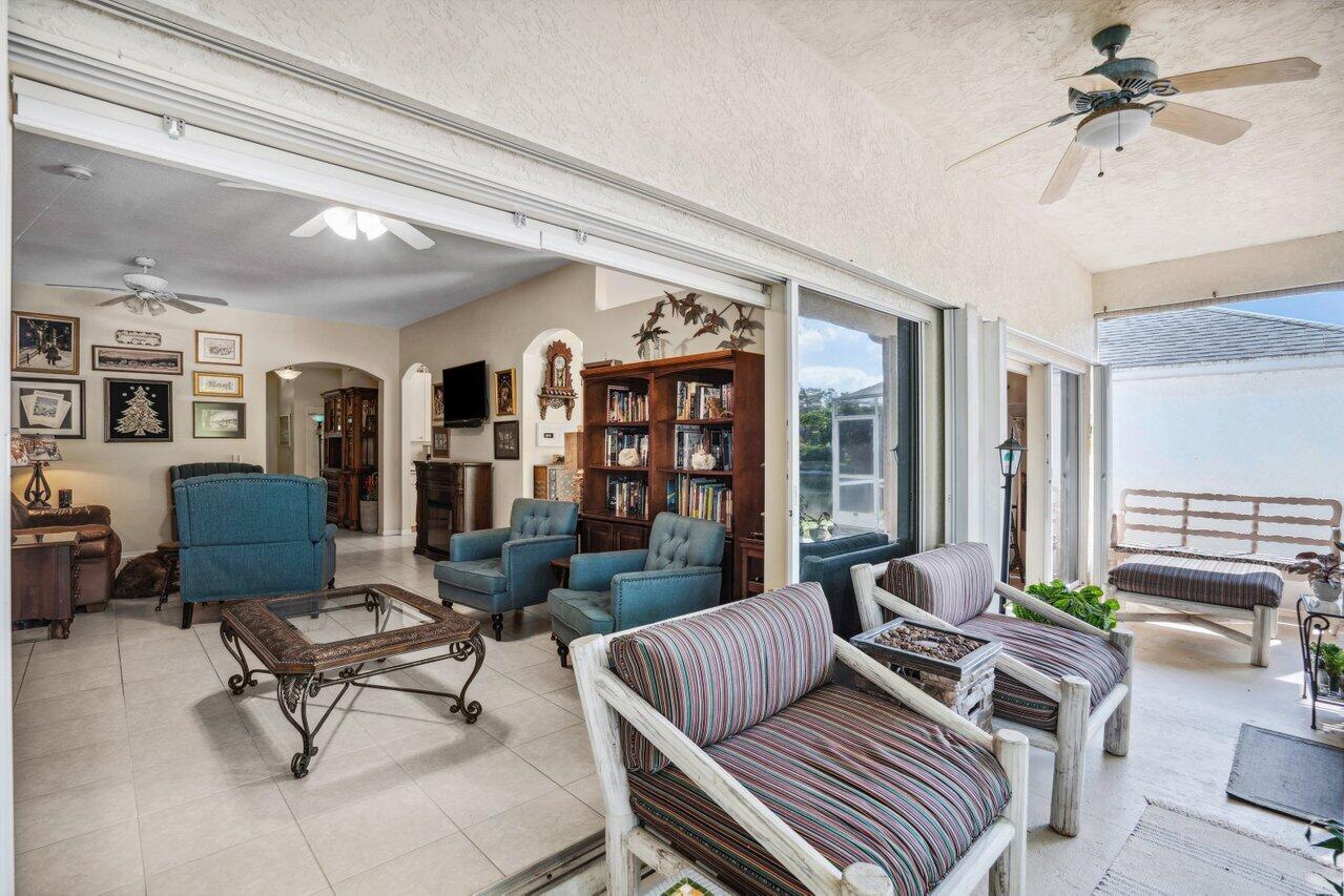 8233 Maidencane Place