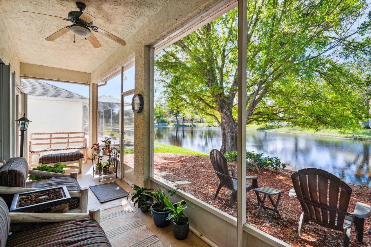 8233 Maidencane Place