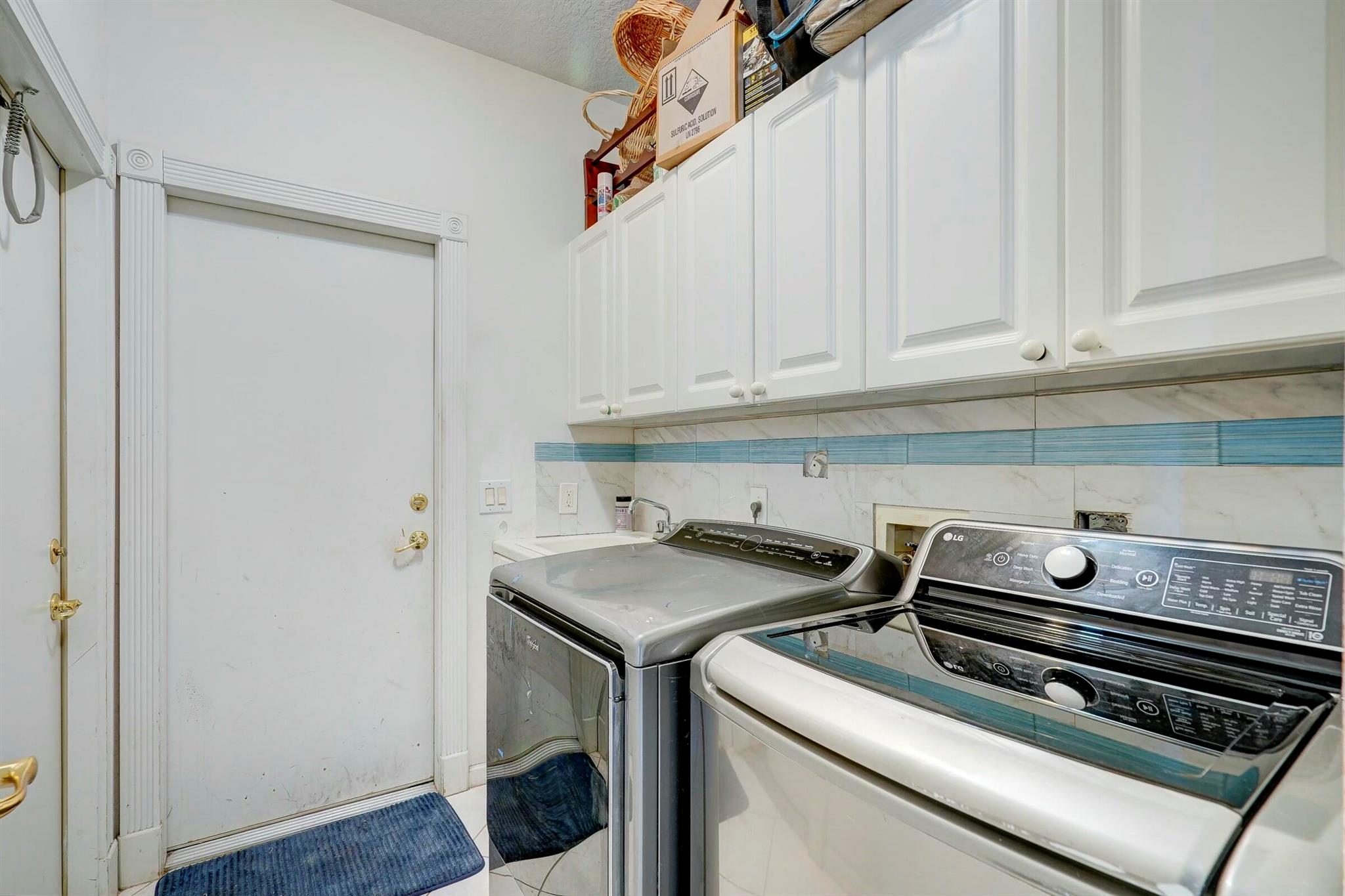 8020 Bermuda Point Lane