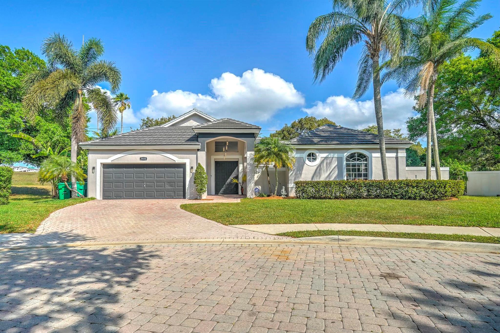 8020 Bermuda Point Lane