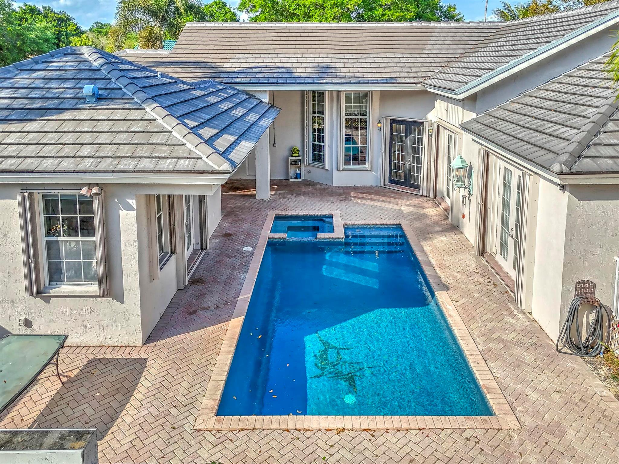 8020 Bermuda Point Lane