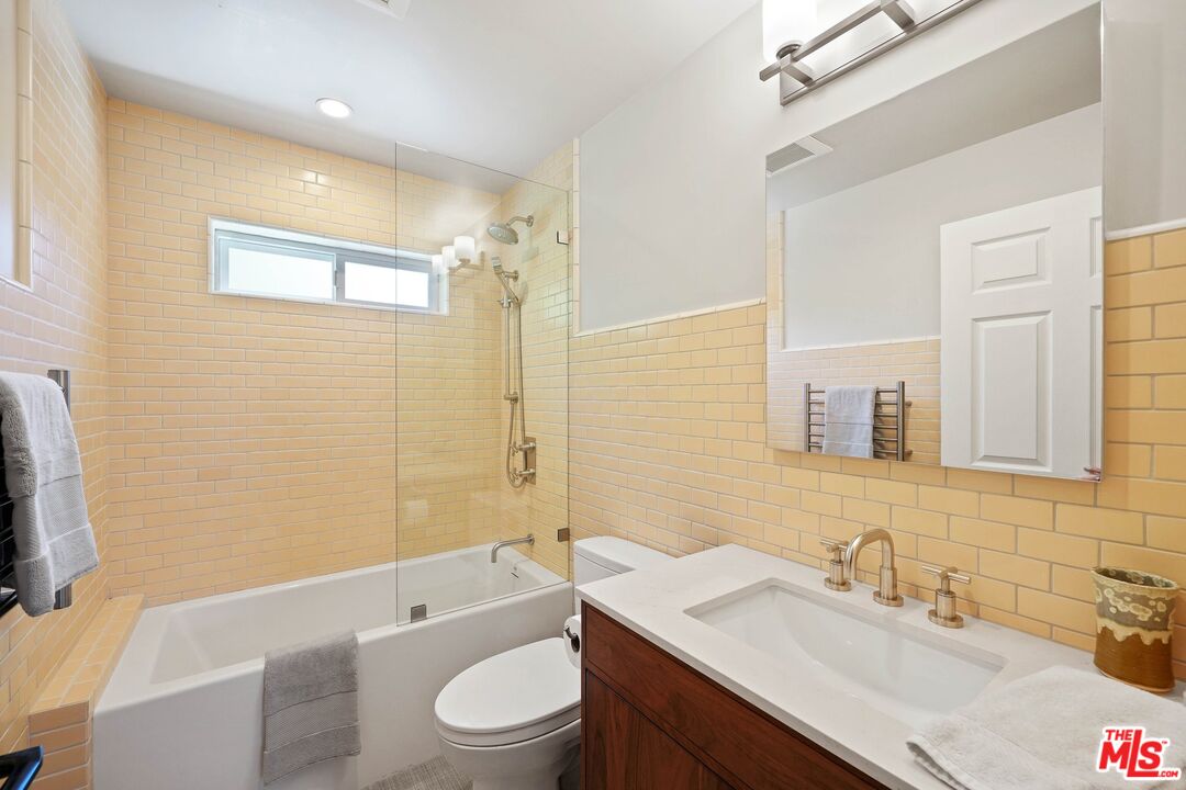4308 Ben Ave