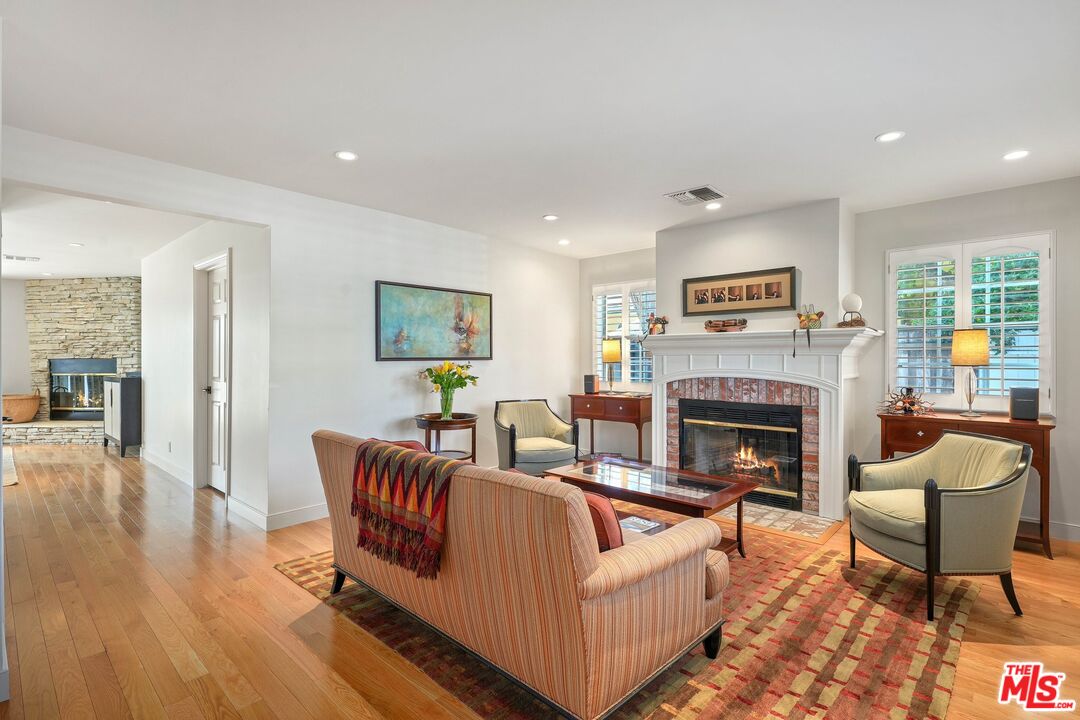 4308 Ben Ave