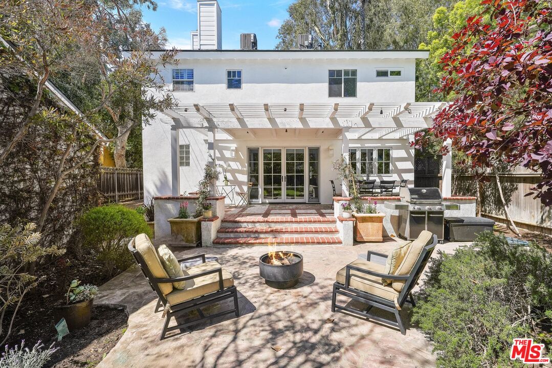 4308 Ben Ave