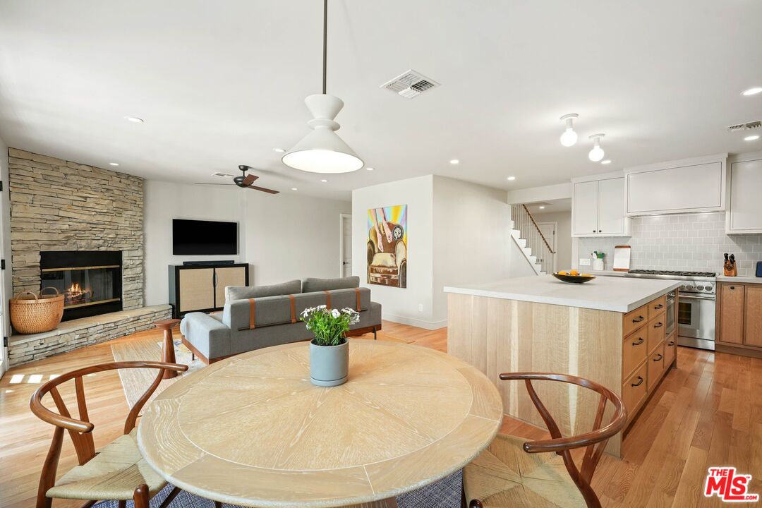 4308 Ben Ave
