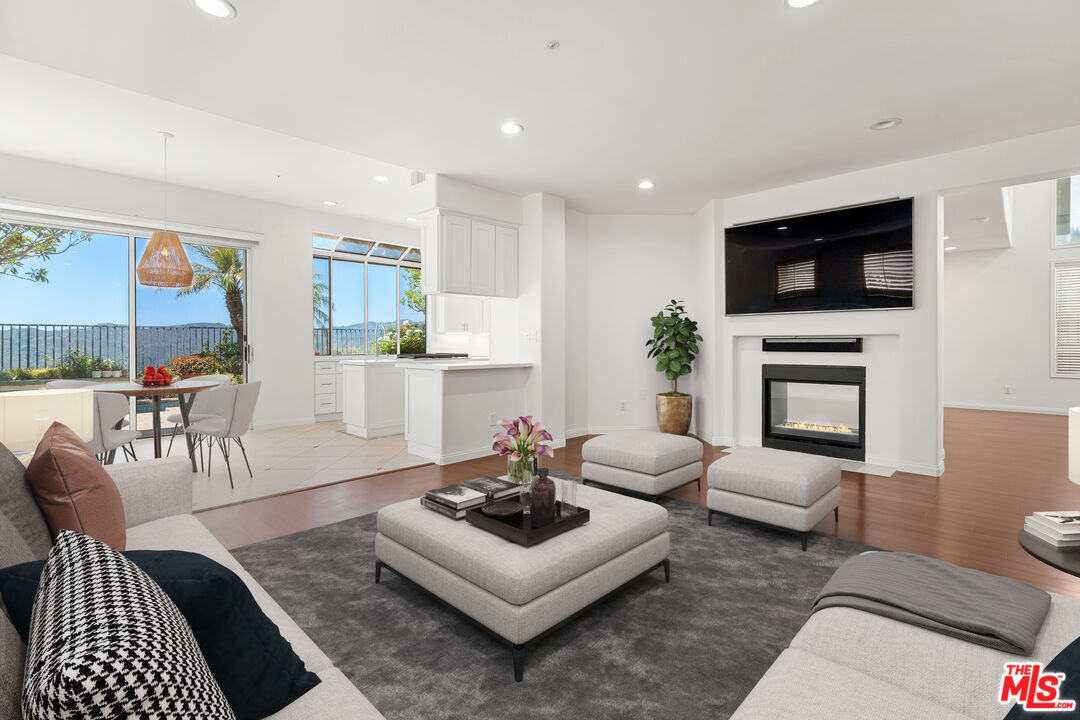 16712 Calle Arbolada