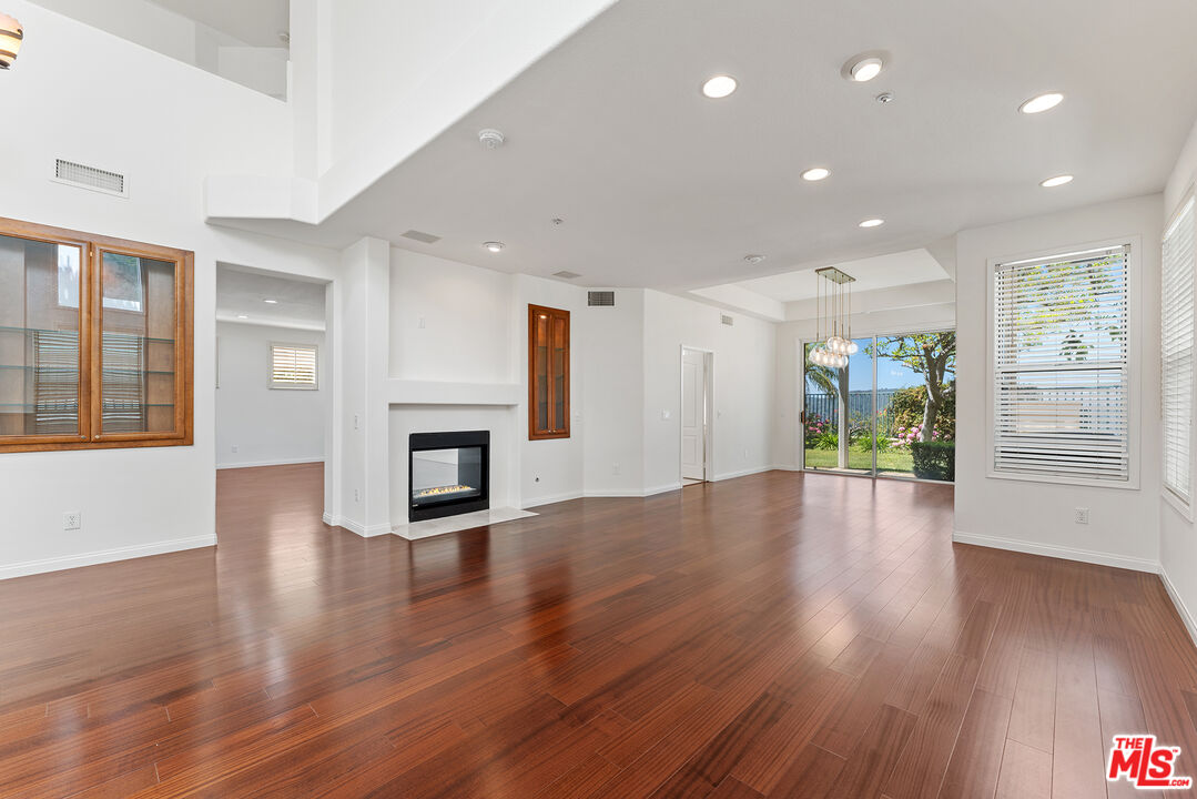 16712 Calle Arbolada