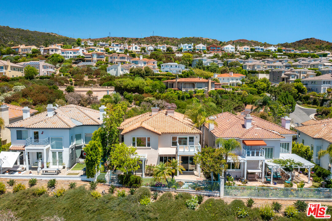 16712 Calle Arbolada