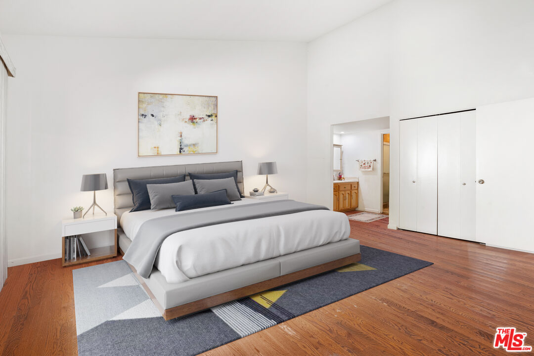 17109 Palisades Cir