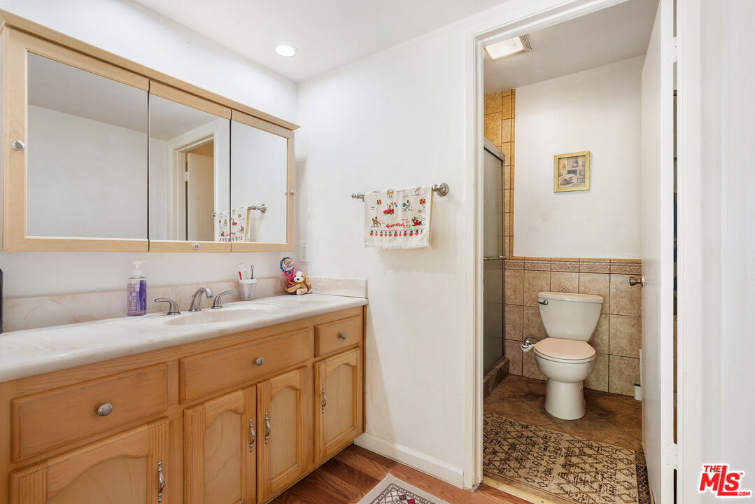 17109 Palisades Cir