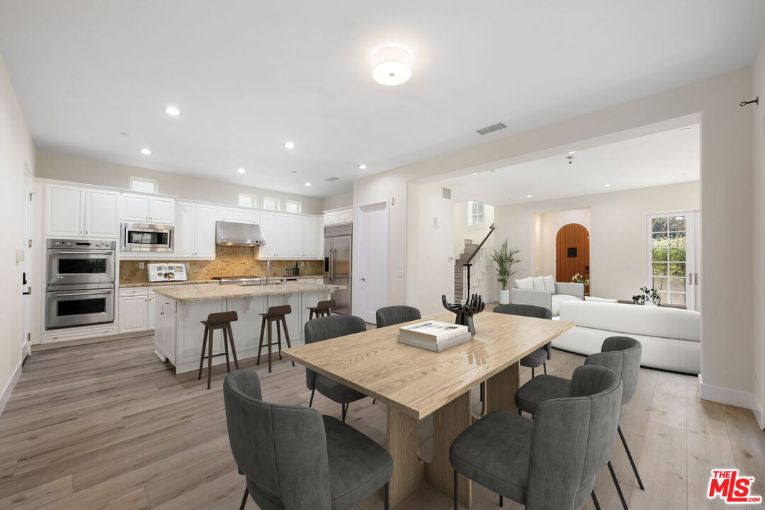 13053 Bluff Creek Dr