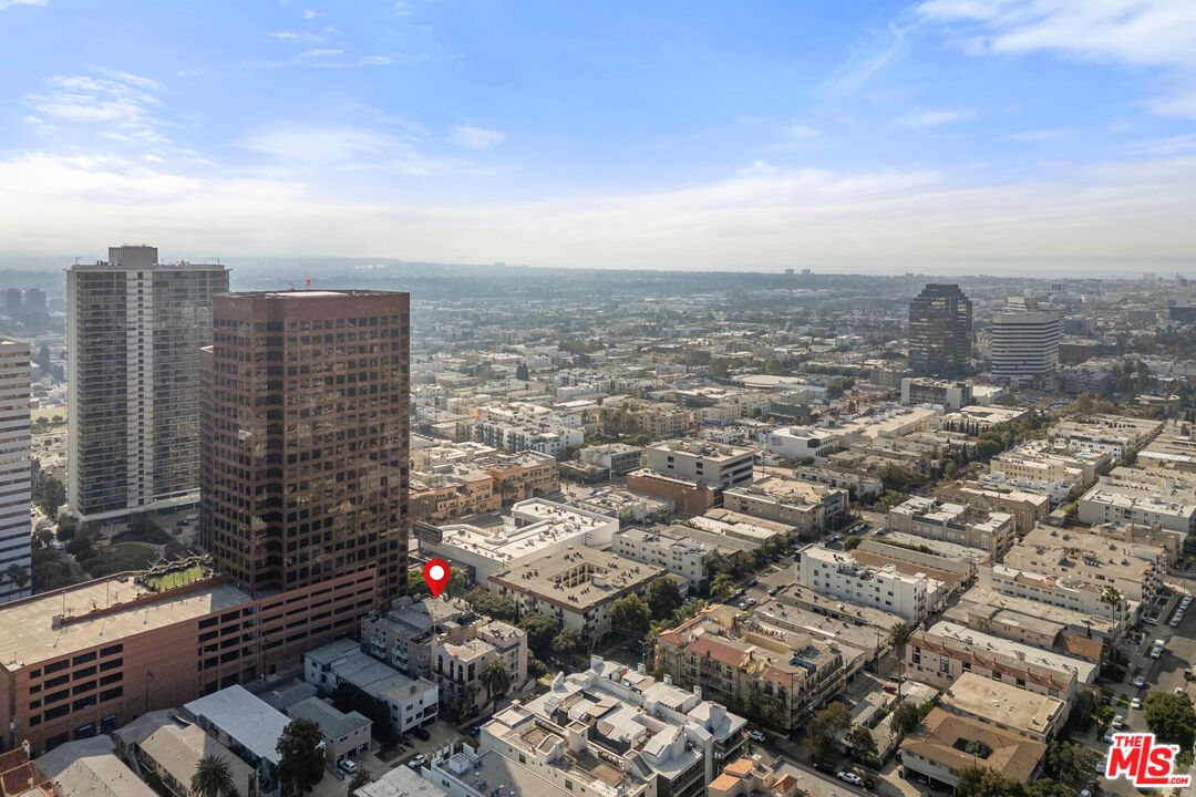 1160 Granville Ave Unit: 105