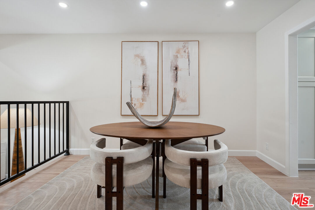17109 Palisades Cir