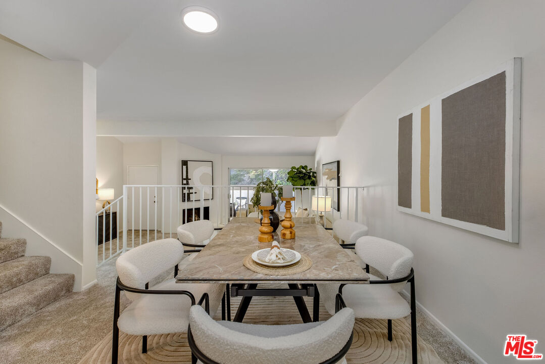 17107 Palisades Cir